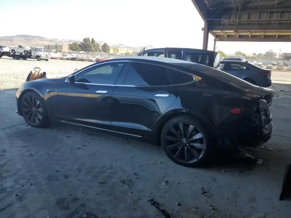 5YJSA1E25HF214971 2017 TESLA MODEL S - Image 2