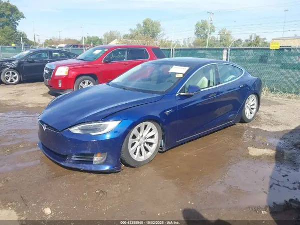 5YJSA1E25HF223654 2017 TESLA MODEL S - Image 2