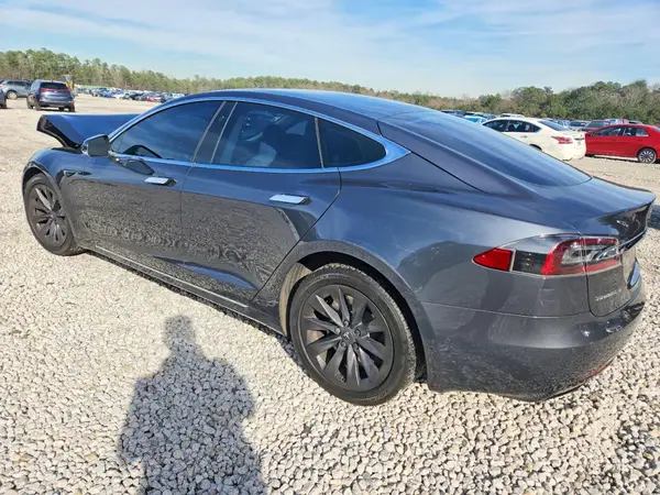 5YJSA1E25HF229194 2017 TESLA MODEL S - Image 2