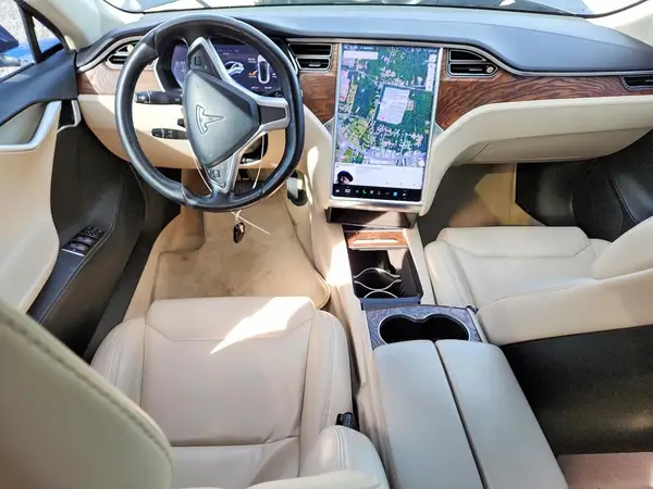 5YJSA1E25HF229194 2017 TESLA MODEL S - Image 8
