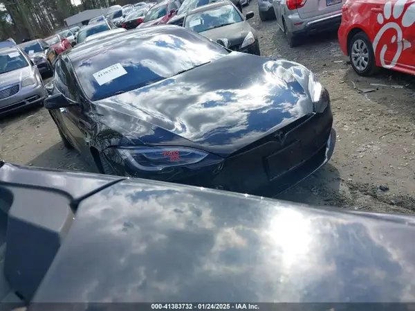 5YJSA1E25HF230507 2017 TESLA MODEL S - Image 1
