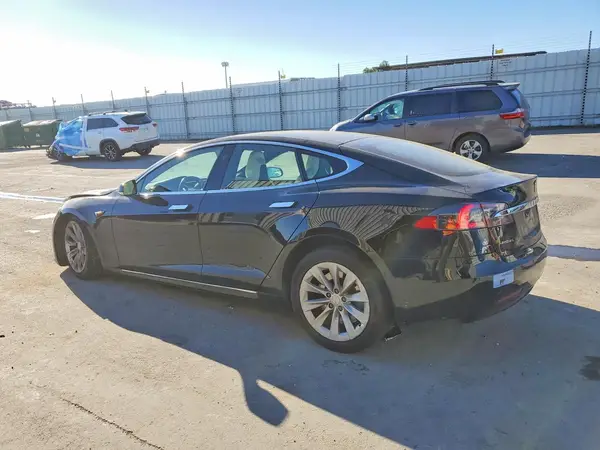 5YJSA1E25HF232161 2017 TESLA MODEL S - Image 2