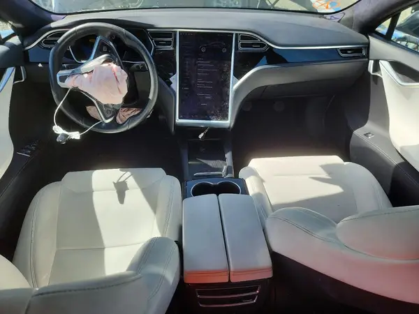 5YJSA1E25HF232161 2017 TESLA MODEL S - Image 8