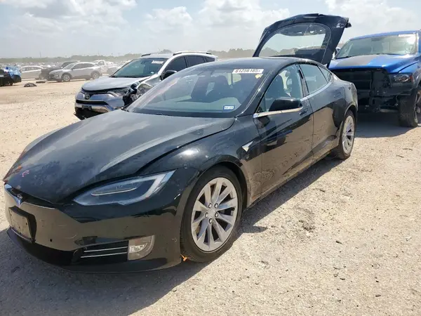 5YJSA1E25JF235938 2018 TESLA MODEL S - Image 1