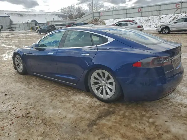 5YJSA1E25JF245420 2018 TESLA MODEL S - Image 2