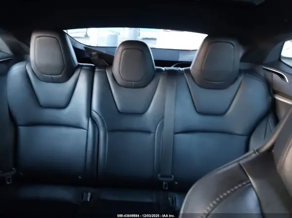 5YJSA1E25JF249693 2018 TESLA MODEL S - Image 8