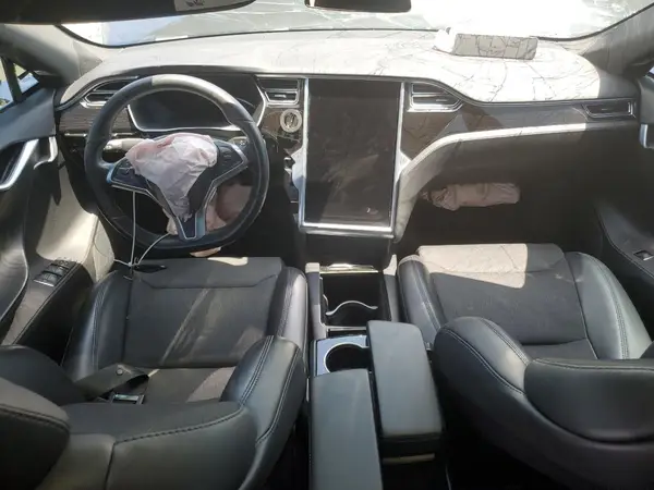 5YJSA1E25JF249743 2018 TESLA MODEL S - Image 8