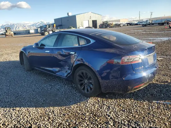 5YJSA1E25JF265425 2018 TESLA MODEL S - Image 2