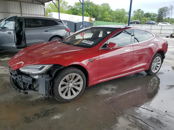 5YJSA1E25JF267661 2018 TESLA MODEL S - Image 1