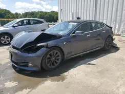 5YJSA1E25JF268809 2018 TESLA MODEL S