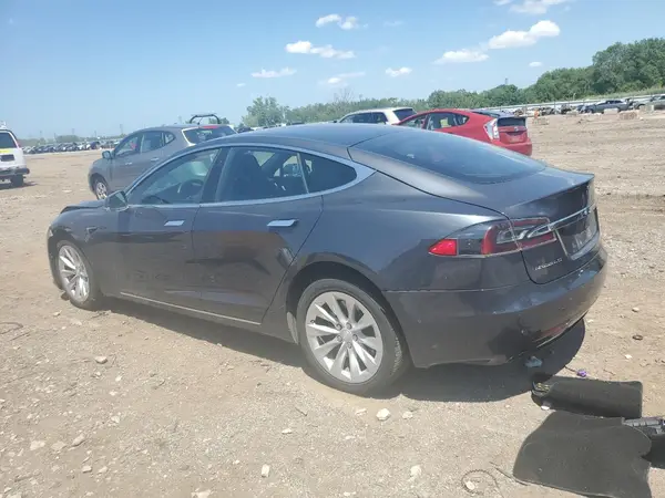 5YJSA1E25JF273444 2018 TESLA MODEL S - Image 2