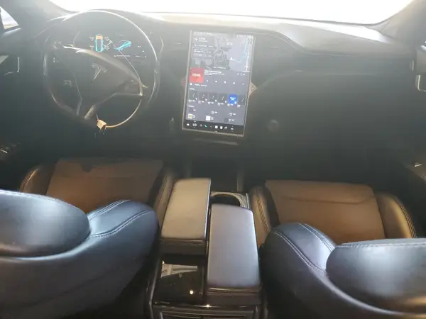 5YJSA1E25JF281267 2018 TESLA MODEL S - Image 8