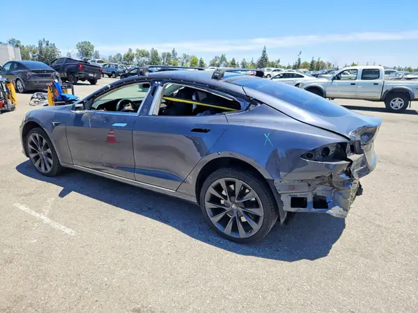 5YJSA1E25JF283973 2018 TESLA MODEL S - Image 2