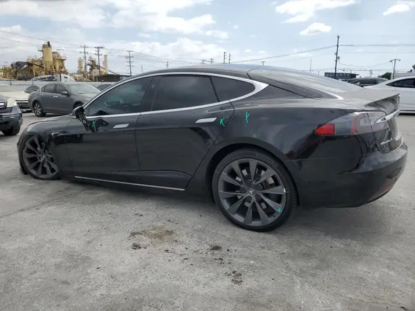5YJSA1E25JF284847 2018 TESLA MODEL S - Image 2