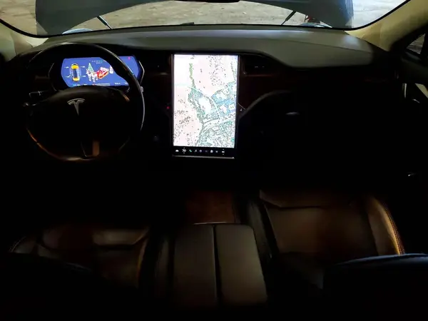 5YJSA1E25JF285593 2018 TESLA MODEL S - Image 8