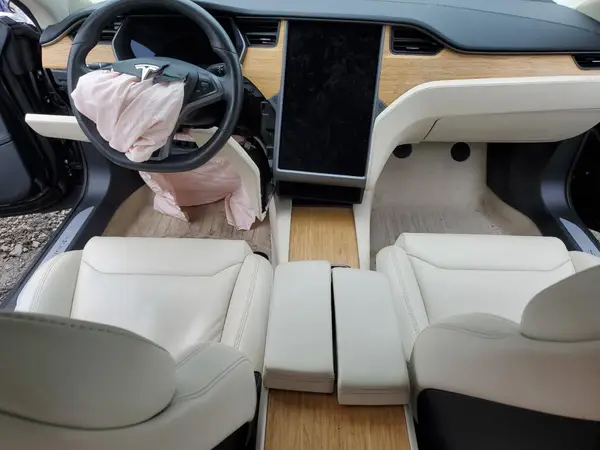 5YJSA1E25JF285805 2018 TESLA MODEL S - Image 8