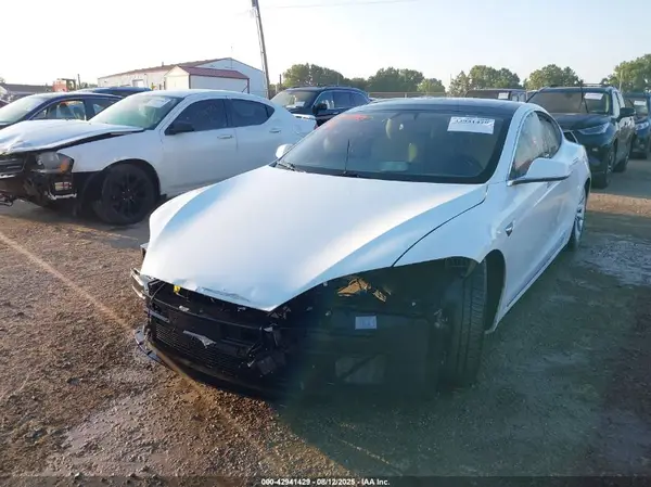 5YJSA1E25JF286436 2018 TESLA MODEL S - Image 2