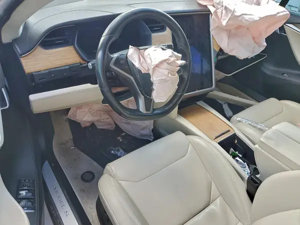 5YJSA1E25JF287845 2018 TESLA MODEL S - Image 8
