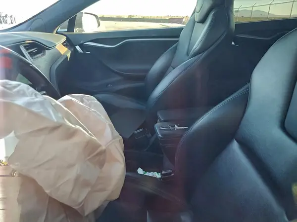 5YJSA1E25JF289756 2018 TESLA MODEL S - Image 8