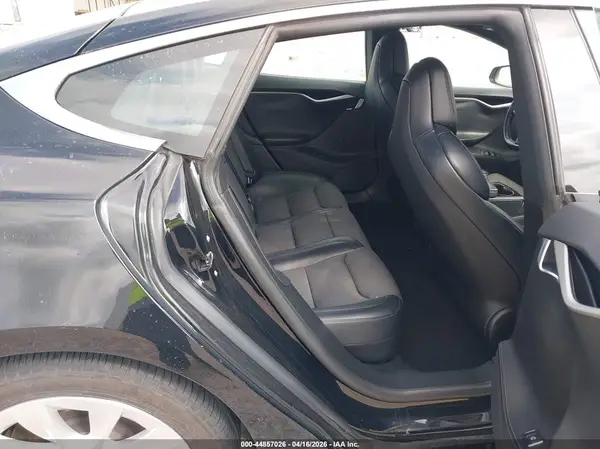 5YJSA1E25JF294004 2018 TESLA MODEL S - Image 8