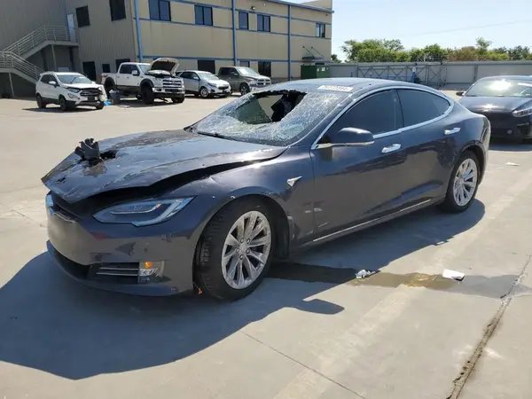 5YJSA1E25JF294942 2018 TESLA MODEL S - Image 1