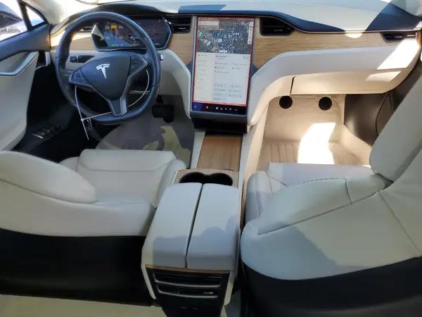 5YJSA1E25JF296996 2018 TESLA MODEL S - Image 8