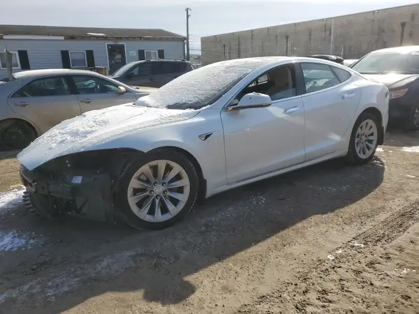 5YJSA1E25KF305990 2019 TESLA MODEL S - Image 1