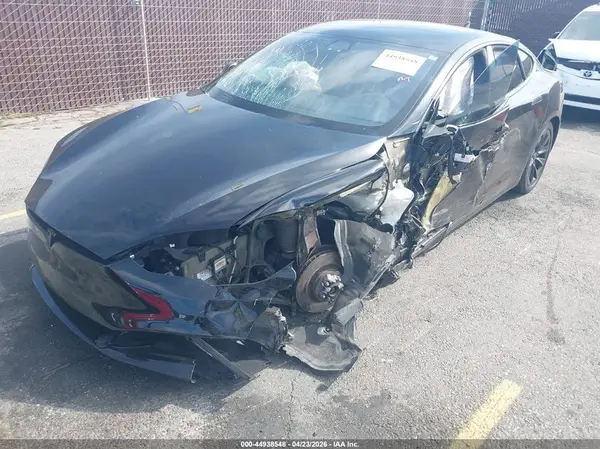 5YJSA1E25KF307366 2019 TESLA MODEL S - Image 2