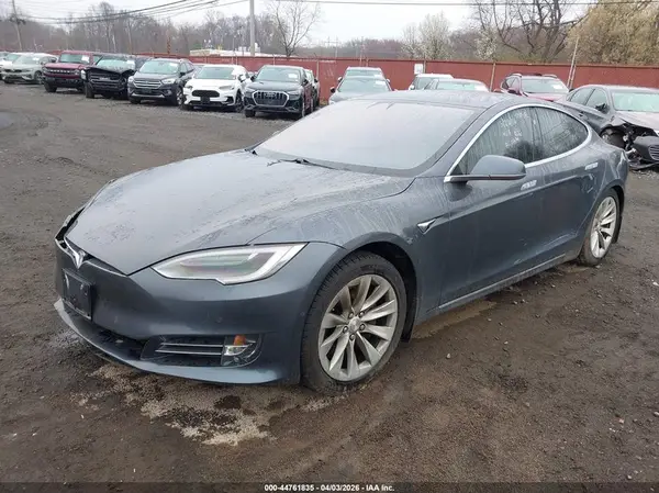 5YJSA1E25KF347642 2019 TESLA MODEL S - Image 2