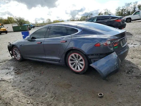 5YJSA1E25KF347835 2019 TESLA MODEL S - Image 2