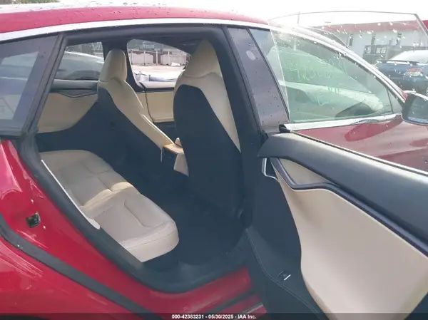 5YJSA1E25LF396213 2020 TESLA MODEL S - Image 8