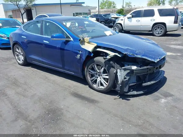 5YJSA1E25LF396292 2020 TESLA MODEL S - Image 1