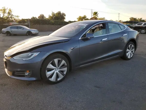 5YJSA1E25LF396776 2020 TESLA MODEL S - Image 1