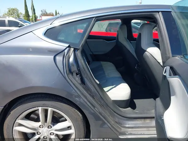 5YJSA1E26GF126767 2016 TESLA MODEL S - Image 8