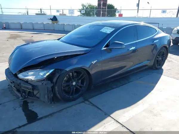 5YJSA1E26GF129409 2016 TESLA MODEL S - Image 2