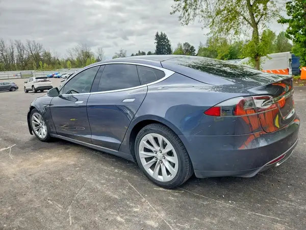 5YJSA1E26GF133167 2016 TESLA MODEL S - Image 2