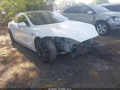 5YJSA1E26GF138062 2016 TESLA MODEL S