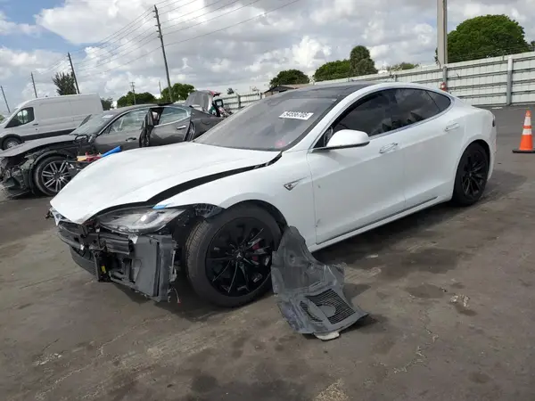 5YJSA1E26GF139289 2016 TESLA MODEL S - Image 1