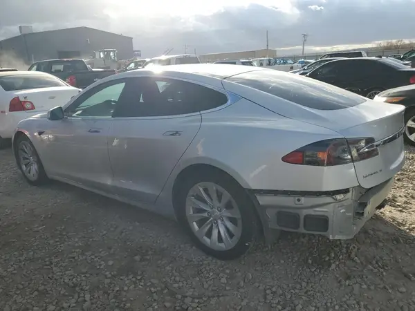 5YJSA1E26HF183942 2017 TESLA MODEL S - Image 2