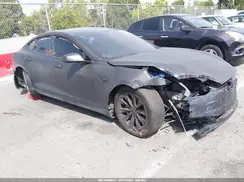 5YJSA1E26HF192284 2017 TESLA MODEL S