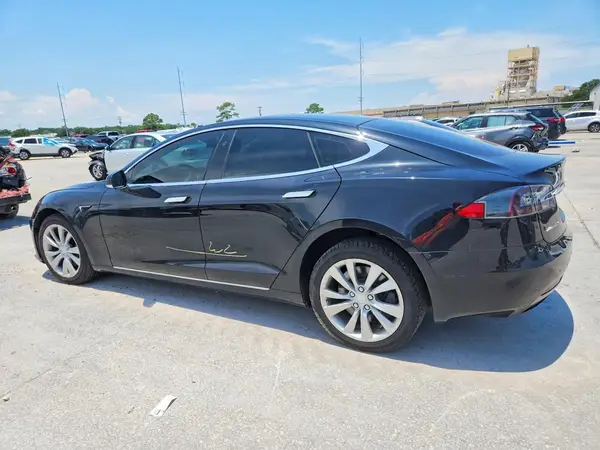 5YJSA1E26HF206457 2017 TESLA MODEL S - Image 2