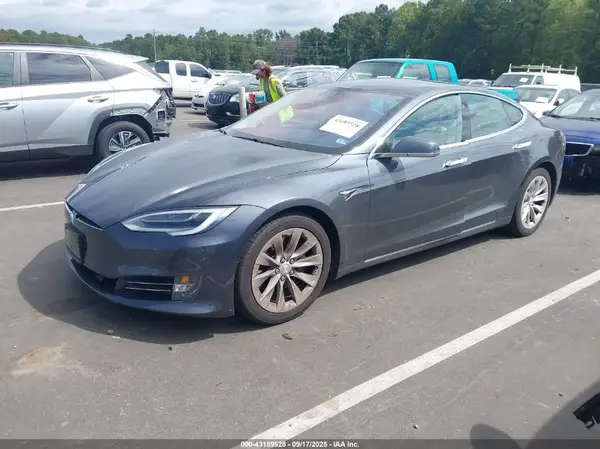 5YJSA1E26HF209326 2017 TESLA MODEL S - Image 2