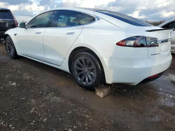 5YJSA1E26HF212985 2017 TESLA MODEL S - Image 2
