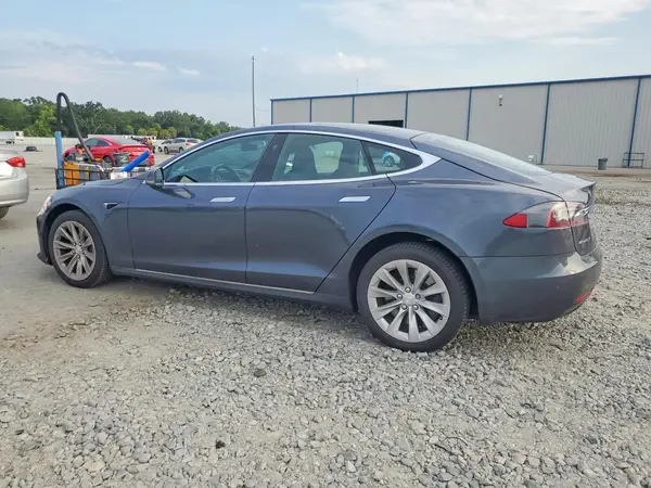 5YJSA1E26HF232444 2017 TESLA MODEL S - Image 2