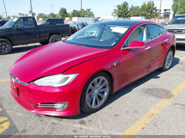 5YJSA1E26JF245202 2018 TESLA MODEL S - Image 2