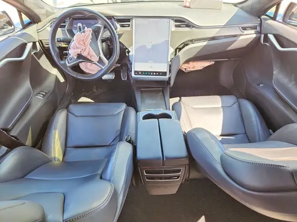 5YJSA1E26JF245216 2018 TESLA MODEL S - Image 8