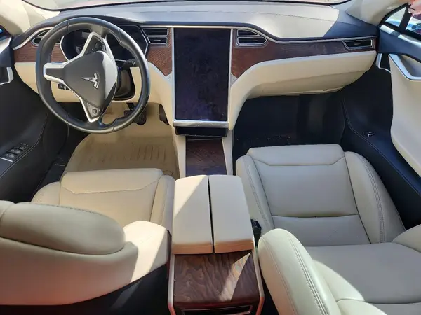 5YJSA1E26JF245992 2018 TESLA MODEL S - Image 8