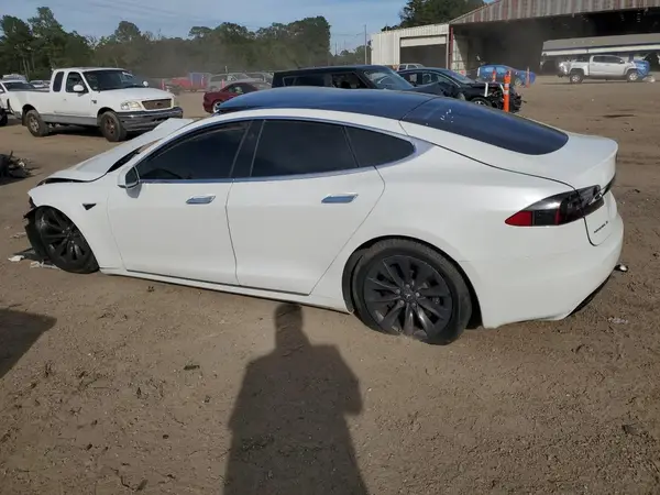 5YJSA1E26JF247614 2018 TESLA MODEL S - Image 2