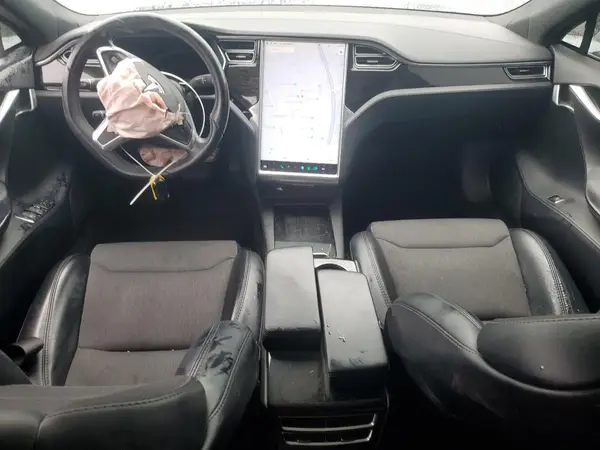 5YJSA1E26JF252358 2018 TESLA MODEL S - Image 8