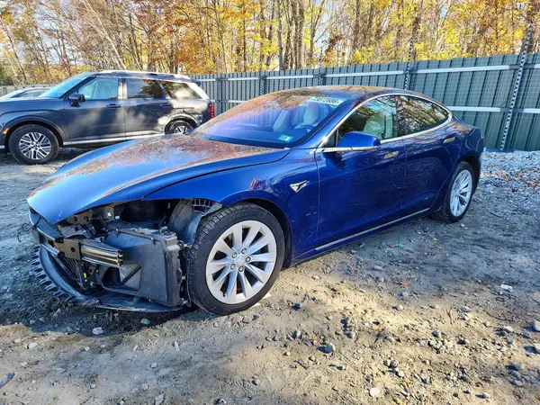 5YJSA1E26JF256751 2018 TESLA MODEL S - Image 1